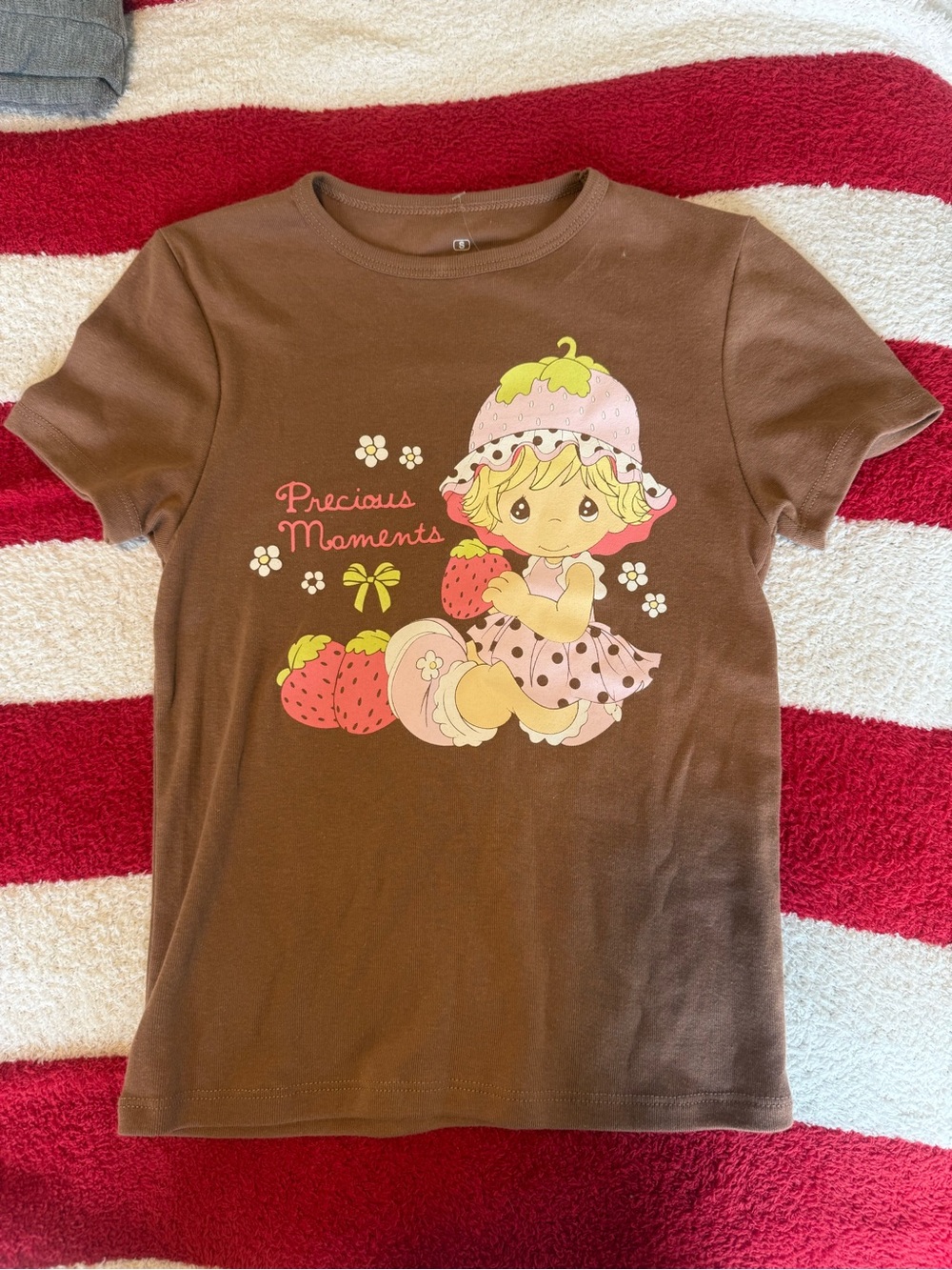Brown Strawberry Graphic Tee - Precious Moments women’s small